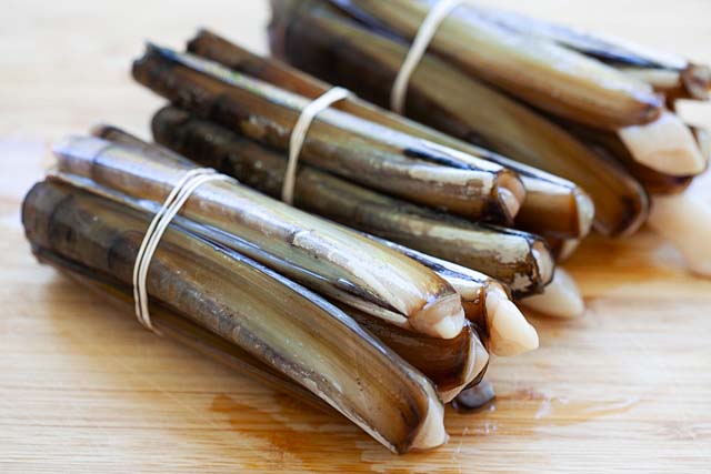 10/12 Frozen Bamboo Shell (Razor Clam) (1KG) 10/12 冷冻竹棒 (1公斤)