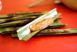 [11] CB Traditional Otak-Otak Fish with Leaf 16pcs (300G) CB 鱼肉乌达含叶 16个 (300G)