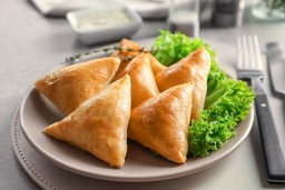 [CBP0301] CB Vegetable Samosa 20pcs (300G) CB 迷你咖哩角 20个 (300G)